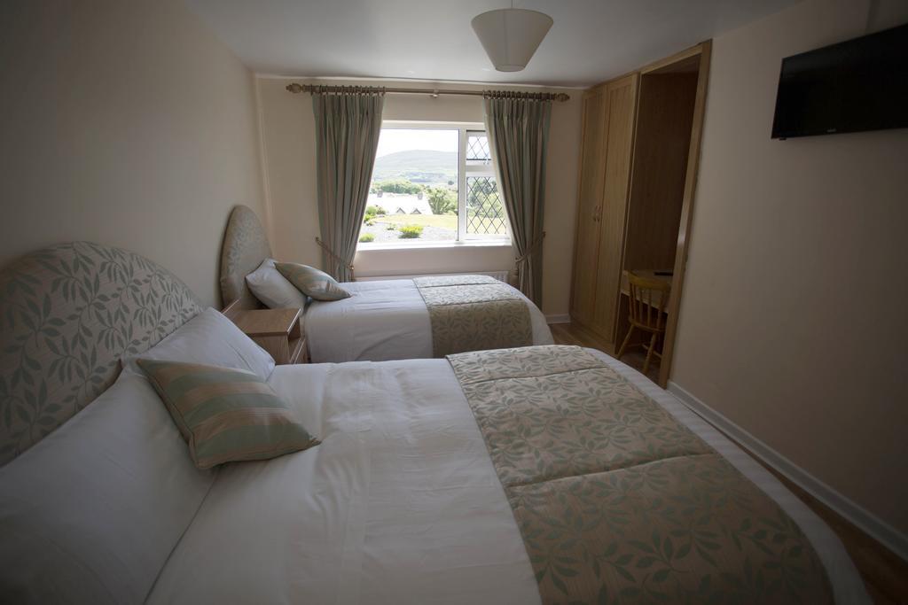 Bed and Breakfast Island View House Каслтаунбер Экстерьер фото