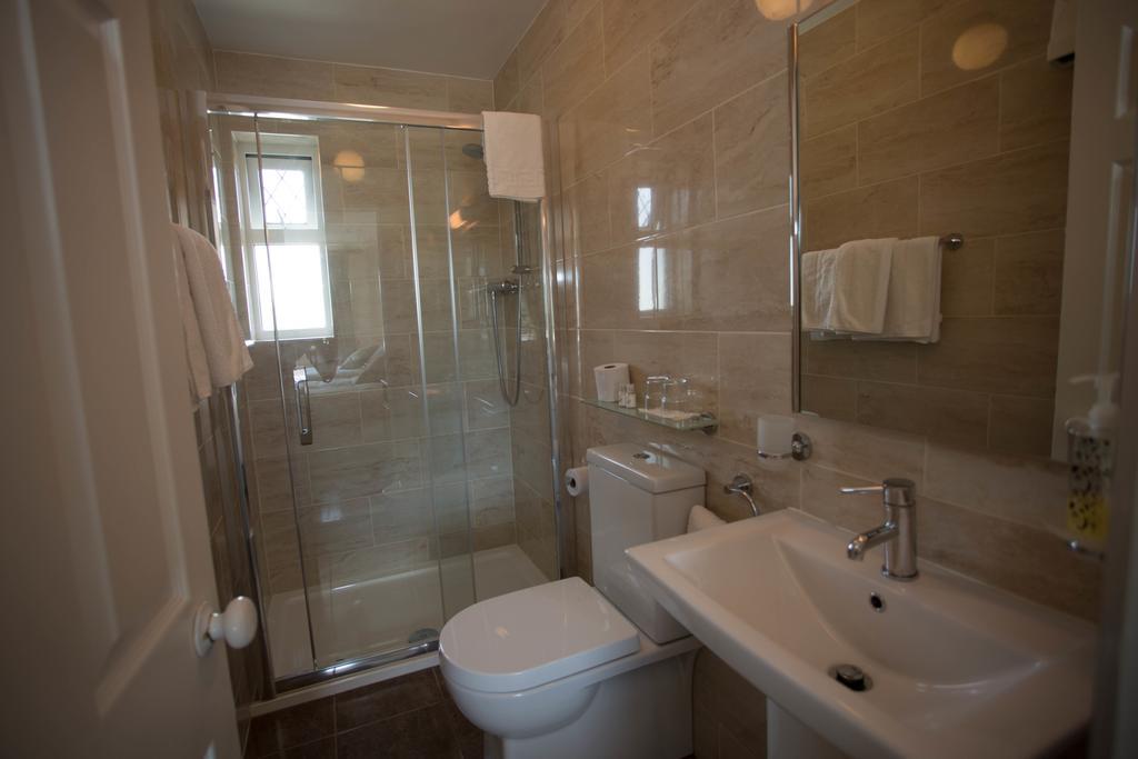 Bed and Breakfast Island View House Каслтаунбер Экстерьер фото